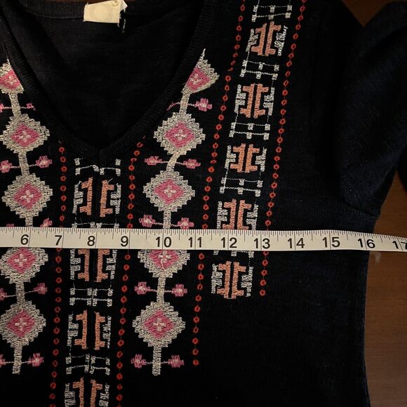 Akemi + Kin Dress Womens Medium Navy Embroidered Knit Boho Midi 3/4 Sleeve - Picture 7 of 8